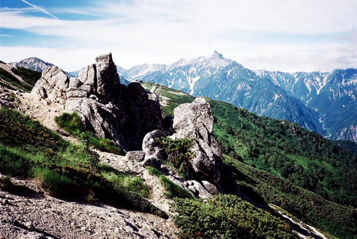 アルプスの山岳写真 ― 槍ヶ岳遠望 ―